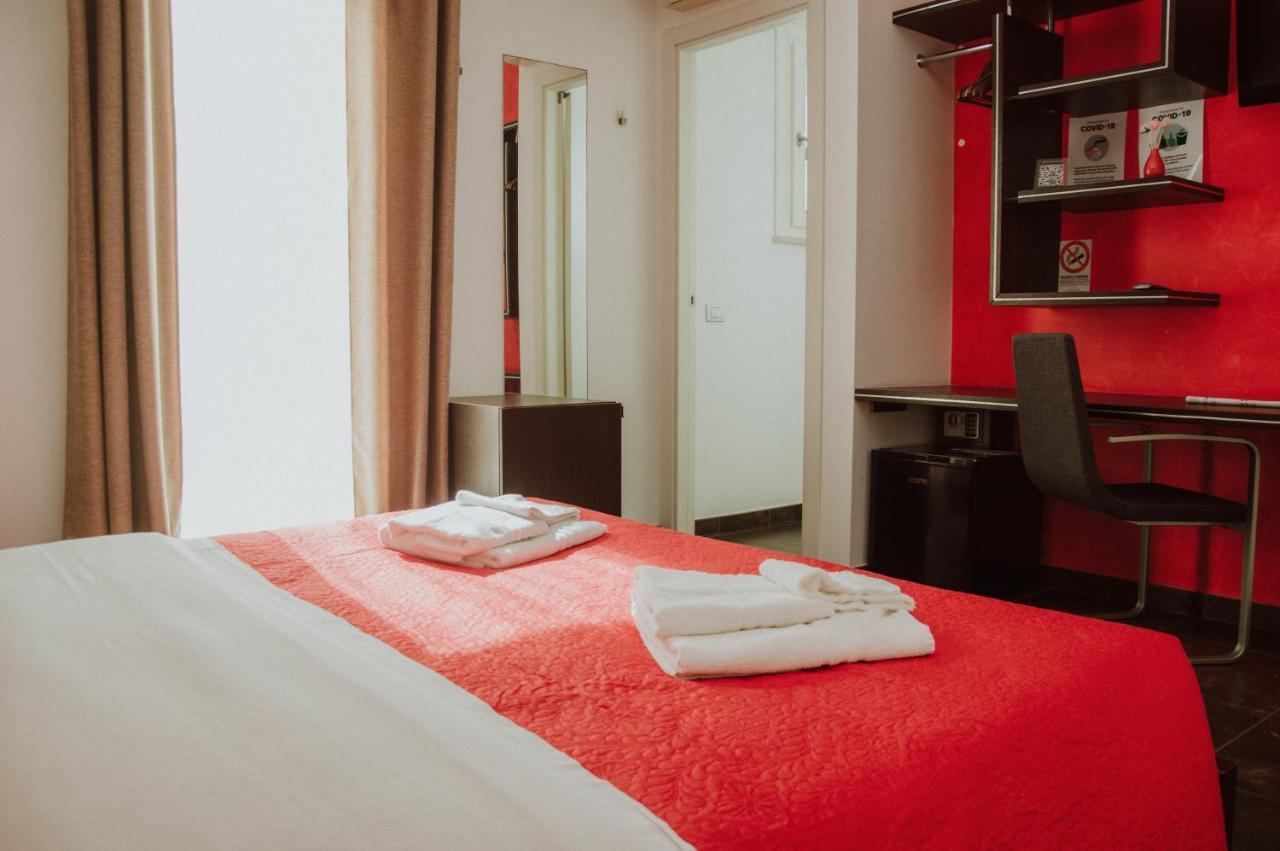 A Casa Di Grazia Bed & Breakfast Ragusa Dış mekan fotoğraf