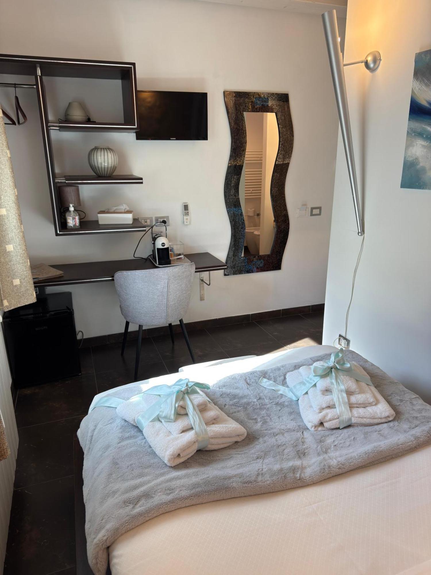 A Casa Di Grazia Bed & Breakfast Ragusa Dış mekan fotoğraf